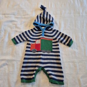 Hanna Andersson boys 50 0-3 months knit Hooded Romper size 50